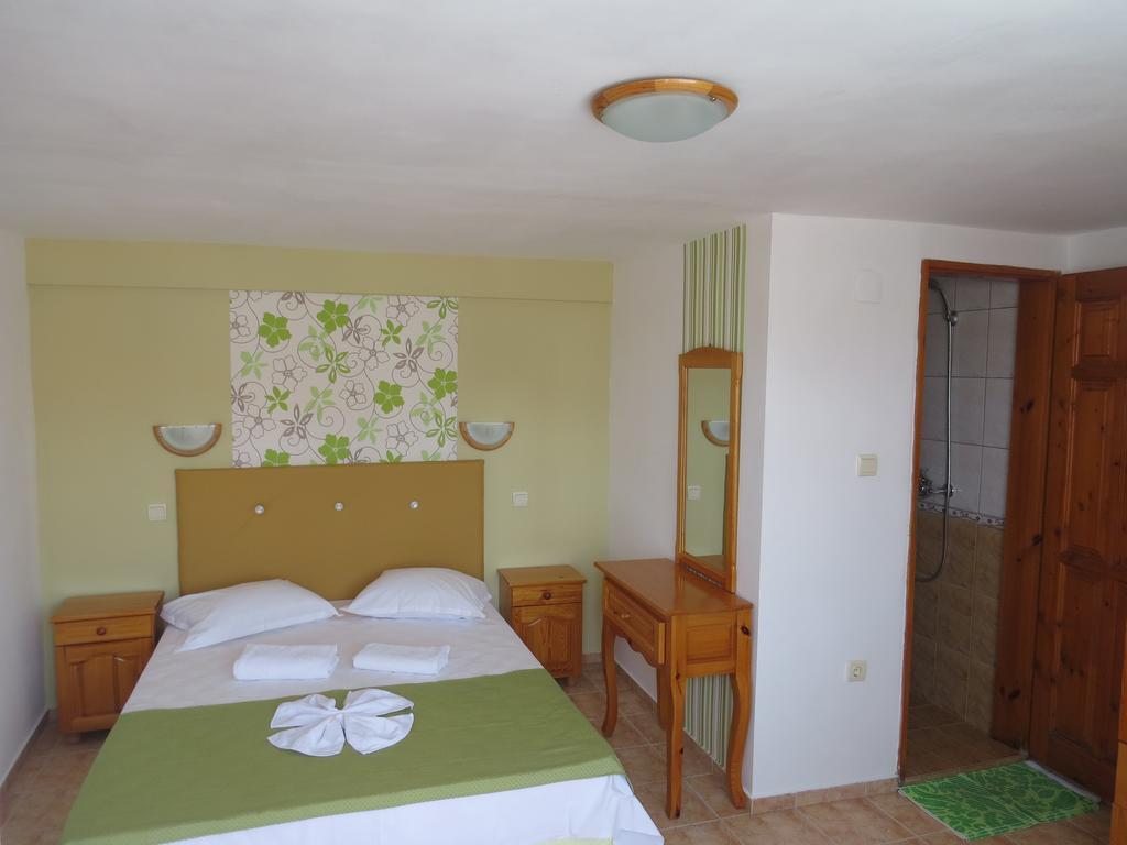 Family Hotel Sofi Sozopol Phòng bức ảnh