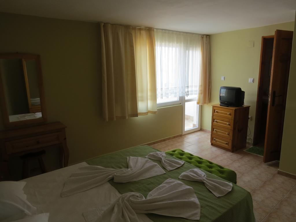 Family Hotel Sofi Sozopol Phòng bức ảnh