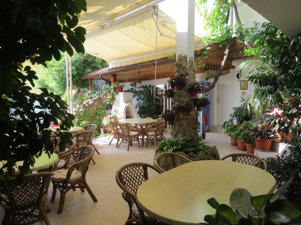 Family Hotel Sofi Sozopol Ngoại thất bức ảnh