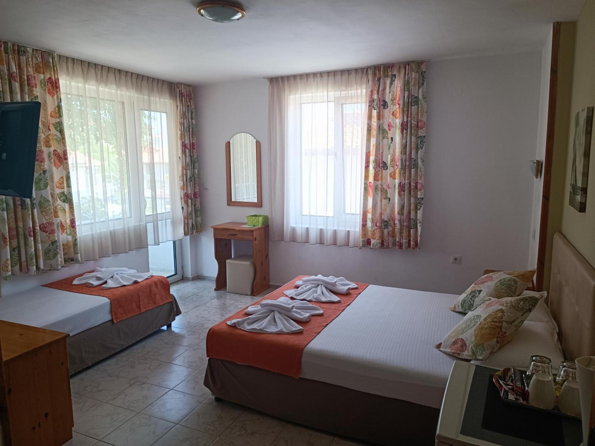 Family Hotel Sofi Sozopol Ngoại thất bức ảnh
