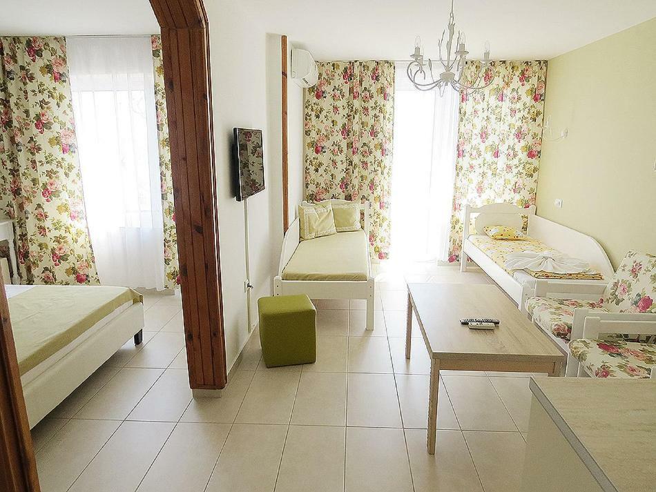 Family Hotel Sofi Sozopol Ngoại thất bức ảnh