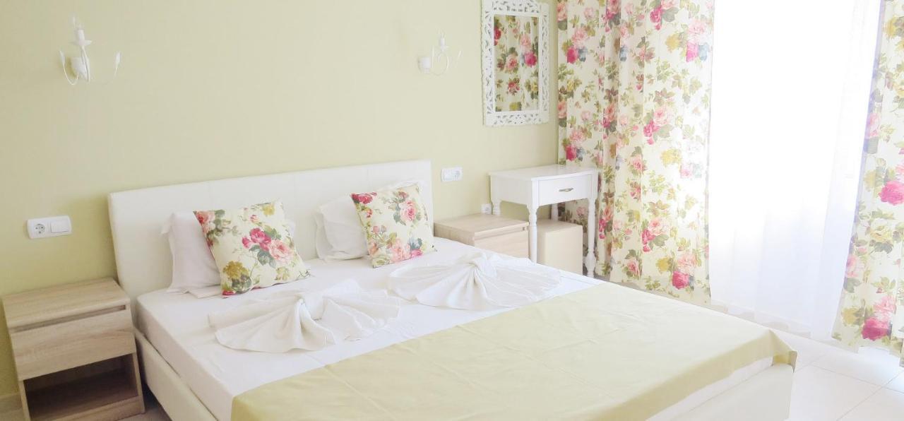 Family Hotel Sofi Sozopol Ngoại thất bức ảnh